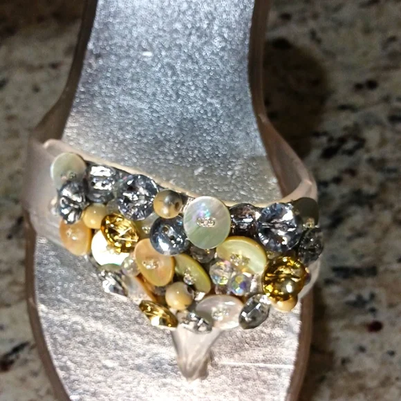 Stuart Weizman Rubber Beaded Accents Flip Flops. - Picture 5 of 9